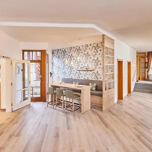 Garni Gaestehaus Am Muehlbach אוטובוירן