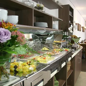 فندق لاينير, ايردينغ