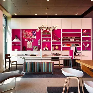 4* Hotel Moxy Munich Airport