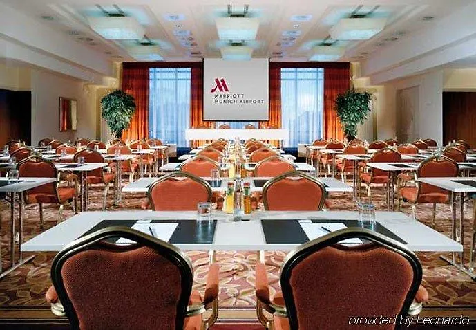 Munich Airport Marriott Hotel Freising 4*,  Niemcy